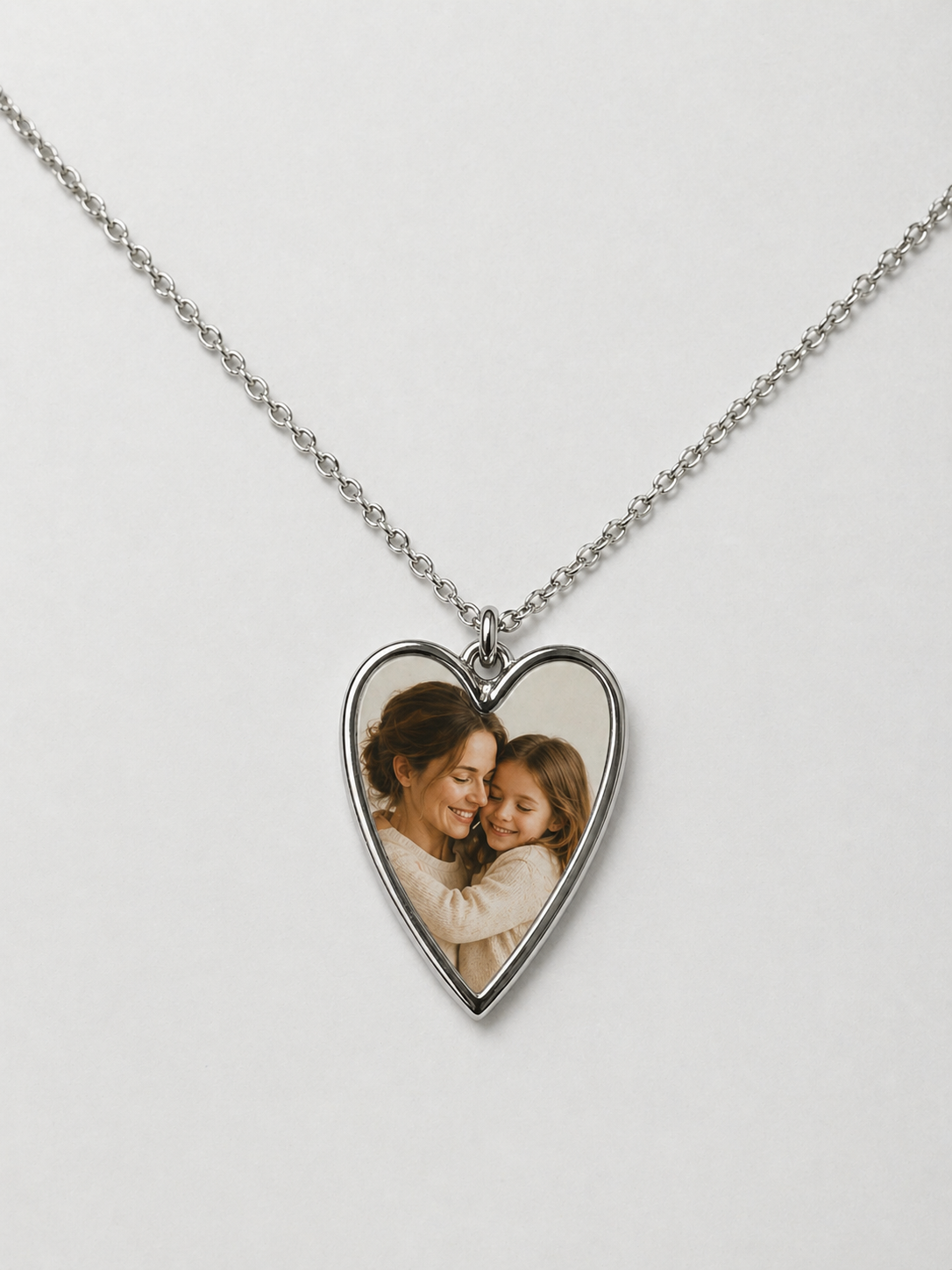 Collana Cuore Personalizzata con Foto – Ciondolo Elegante in Acciaio | Regalo Mamma Figlia EvermadeLab Made in Italy 🇮🇹
