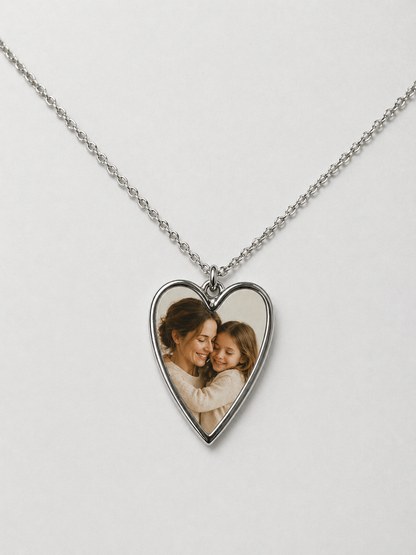 Collana Cuore Personalizzata con Foto – Ciondolo Elegante in Acciaio | Regalo Mamma Figlia EvermadeLab Made in Italy 🇮🇹